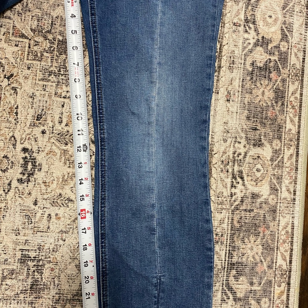 Free People 5 Button‎ Closure Split Front Crop Medium Denim Jeans Womens 28” - Picture 9 of 11